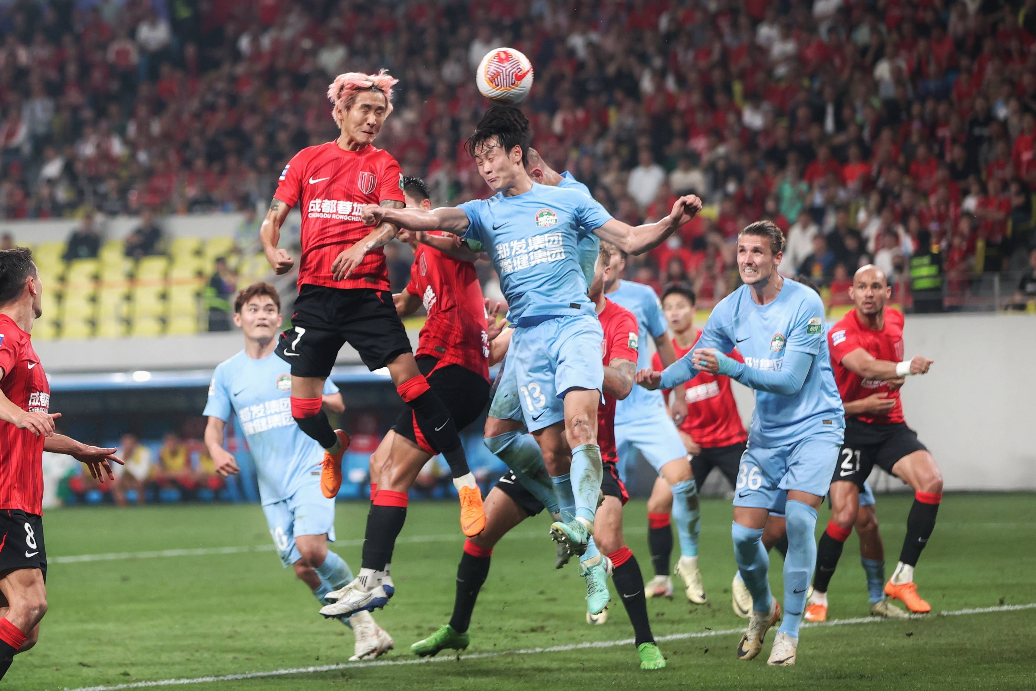 九游体育-成都蓉城今晚状态回暖；志在中超名次提升；震撼外界；心理建设被强调(成都蓉城升入中超)