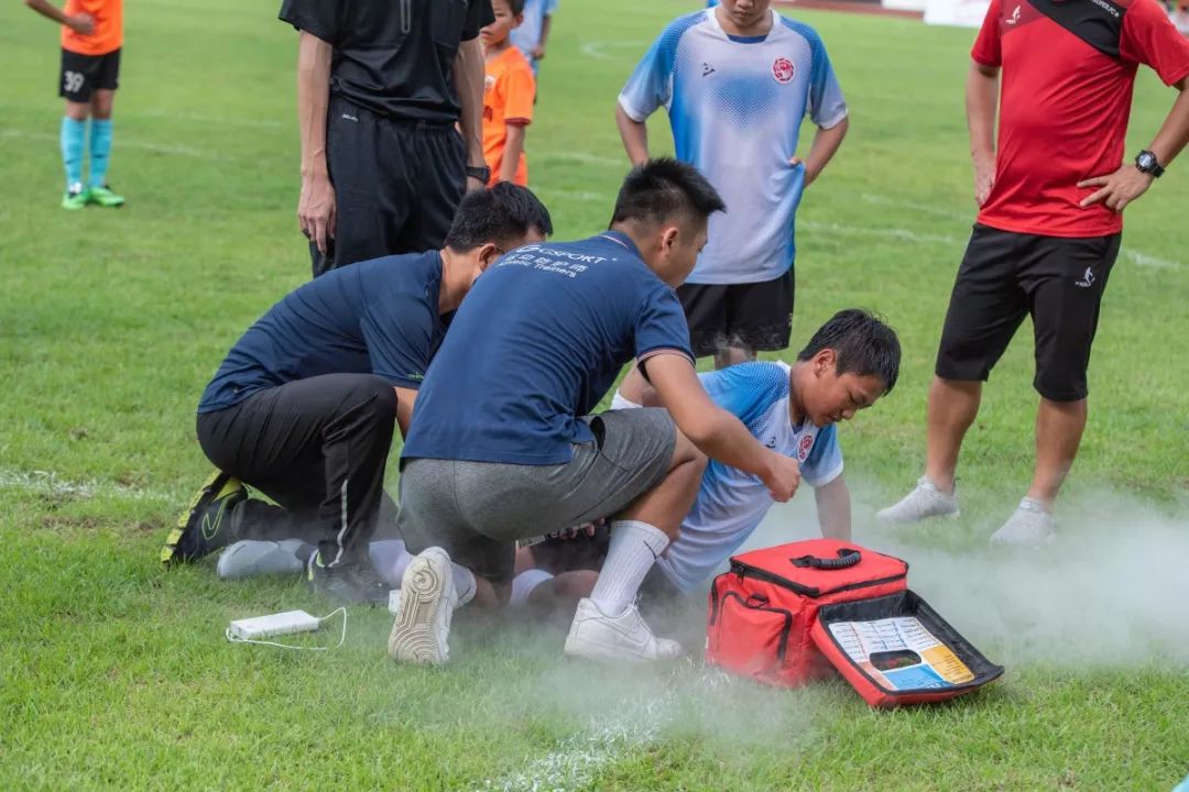 九游体育-关于穆古鲁扎在尤文图斯比赛中连败，赛事规则更新引发热议！的信息
